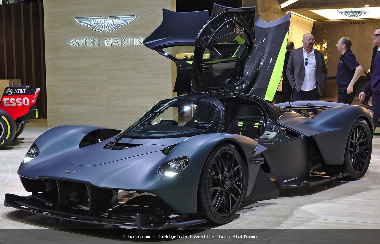 2026 Aston Martin Aston Martin Valkyrie