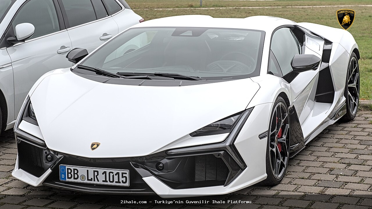 2026 Lamborghini Aventador