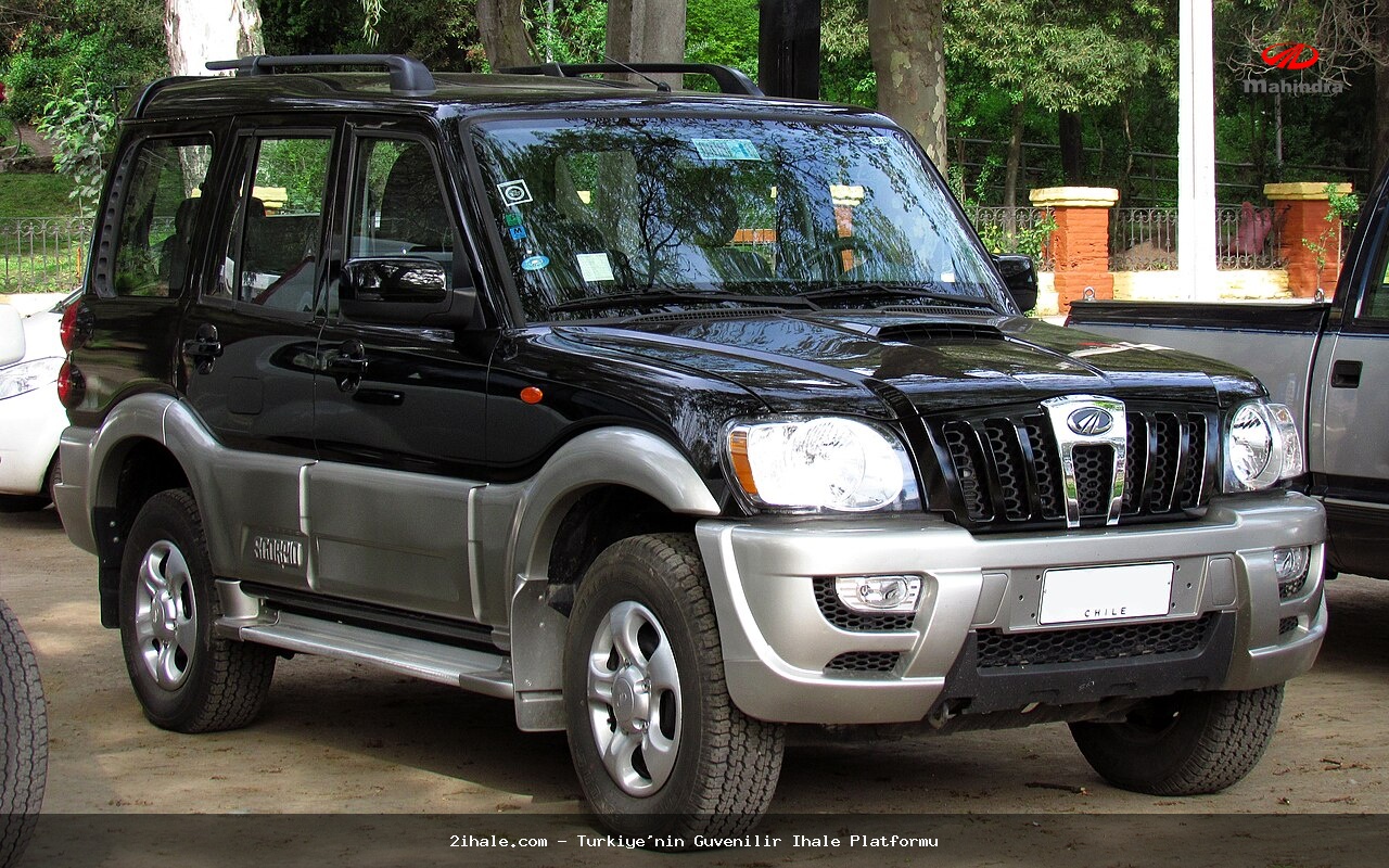 2026 Mahindra Mahindra XUV500
